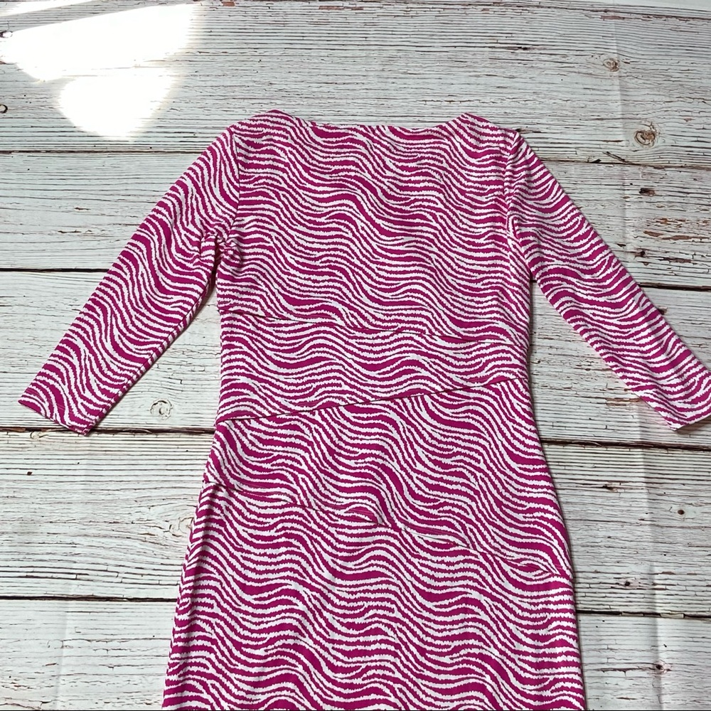 J McLaughlin Catalina Cloth Nicola Sheath Dress Rose and White Radio Wav… - Picture 11 of 12